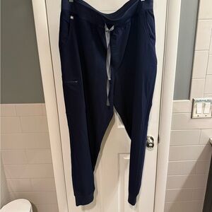 Zamora high waisted jogger Figs women’s scrub pant